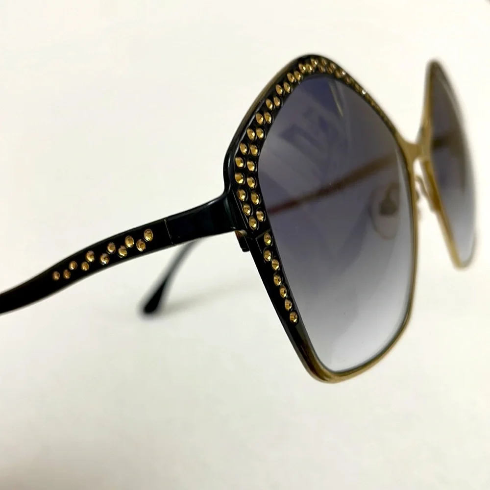 Caviar brand new